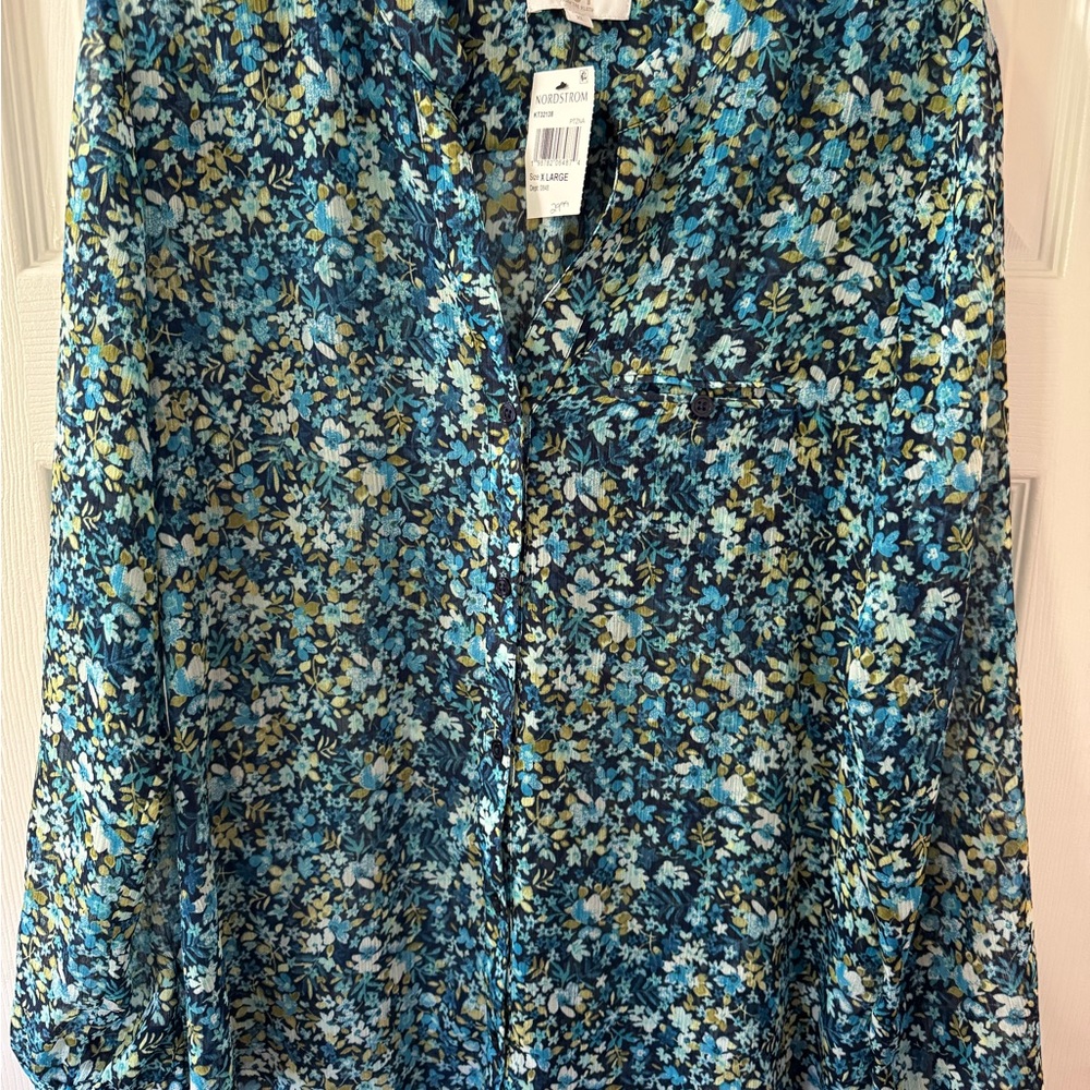 Kut from the Kloth Blue Floral Blouse - Picture 6 of 6
